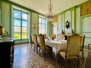 Maisons de vacances Chateau de Gourmont Dream Stay in a Norman Castle : photos des chambres