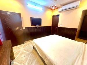 Hotel Airport Gateway