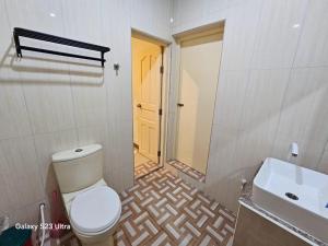 Kuri Himandhoo Inn