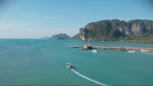 Seawood Beachfront Villas