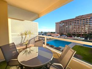 PYR Beach and Pool Studio I