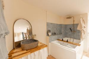 Appartements Nid d'Amour - Suite romantique : photos des chambres