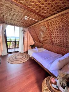 Sondela Cabin Lambug 1BR HuT