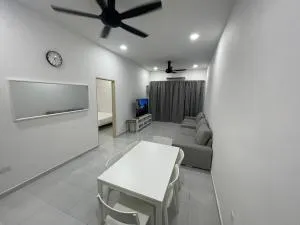 Qisa Guesthouse 02 - 玻璃市港口