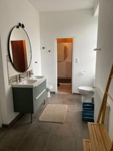 Maisons de vacances Clos des Chardons - Le Jardin : photos des chambres