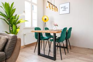 Smart Home - Wuppertal - Perfect for 5 Guests! Netflix - Central - Smart TV - Free Parking Zone