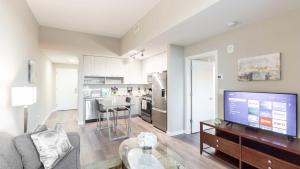 Modern Apartment In Harbor Point