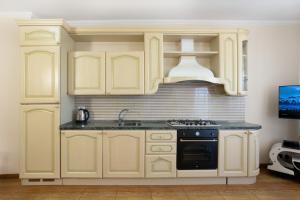 Sea View-apartment On The Beach - Durrs2