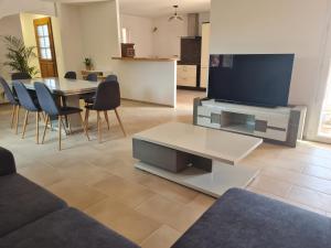 Villa des Oliviers avec piscine privée - 5min des Gorges Ardeche