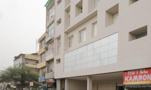 Hotel Kamron Near Airport Road Mohali Chandigarh