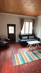 Country house near services