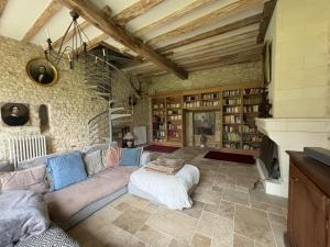 Villas Manoir XV et Grange avec Piscine chauffee privee : photos des chambres