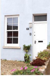 Fabulous Coastal Family Cottage - Portland, Dorset