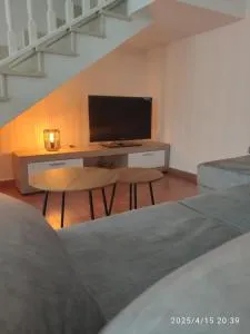 Apartamentos Joli - 佩纳菲尔