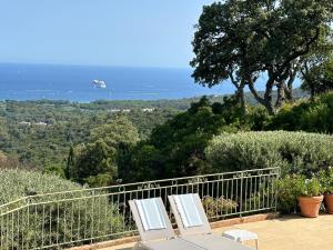 Villa with Panoramic Sea View, Private Pool & Sunlit Terraces
