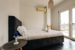 Panoramic Port Penthouse