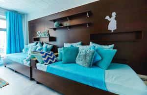 Cozy and Stylish with A-C in City Center!