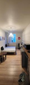 Appartements Studio du centre ville : photos des chambres