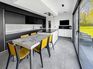 Villas Villa haut de gamme avec Piscine, Bar et Cinema : photos des chambres