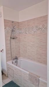 Appartements Paris Ouest Bezons Appartement entier : photos des chambres
