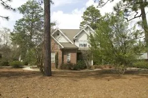 Monticello Getaway - Pinehurst