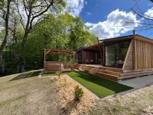 Campings La Buissonniere Lodges : photos des chambres