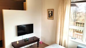 Thingvellir Lake Cottage