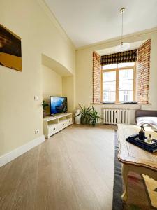 Town Hall Square Apartments