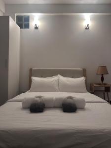 Riviera Cove - Transit Apartment, 15 mins to Airport