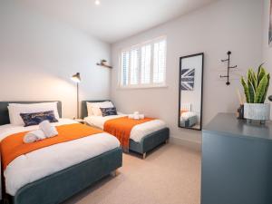 Redwalls Luxury House