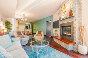 Pearl At Jackson #203