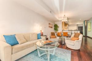 Pearl At Jackson #203