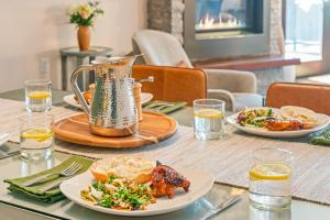 Pearl At Jackson #203