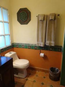 Beautiful Casita at La Madera Beach, Zihuantanejo