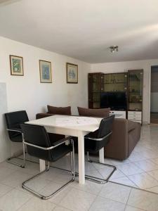 Studio Apartman Tena sa terasom i pogledom na more