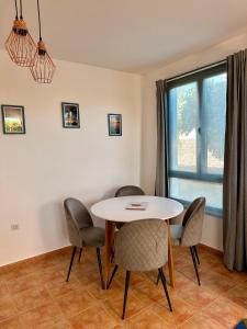 Casa Lunnett