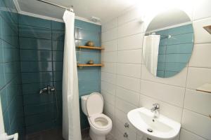 The SPiTi Project 33