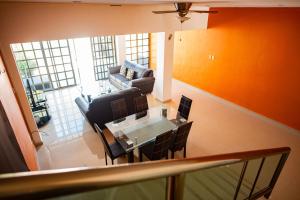 Large Villa private pool, 1 block from the beach