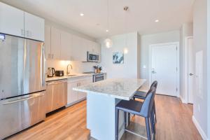 Private Apt Downtown Seaport