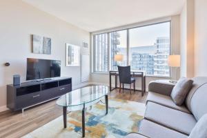 Luxury Apt In Seaport
