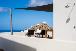 Wabi Luxury Suites & Maisonettes Ios