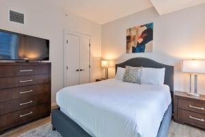 Bright Apt Downtown Seaport