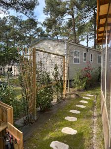 Charmant mobil home camping Les Embruns