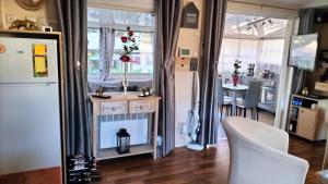 Campings Camping L'Oasis 5 etoiles a Puget-sur-Argens : photos des chambres