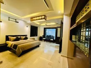 Park View 2 - A Luxury Service Apartment - Indraprast