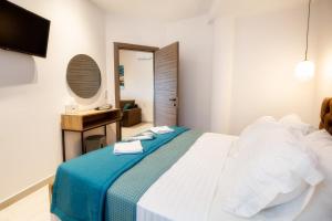 Beautiful Alice Luxury Suites