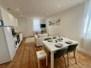 Appartements Le Jasmin : photos des chambres