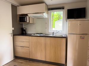 Campings Domaine Les Acacias : photos des chambres