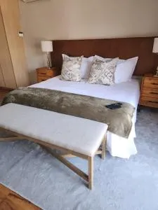 The Hills at 1 Meeu - Hutton Heights