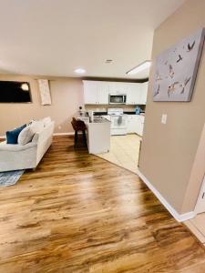 Eastgate 11A .......